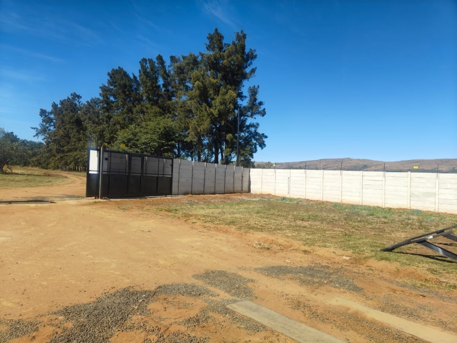 To Let commercial Property for Rent in Renosterfontein A H North West